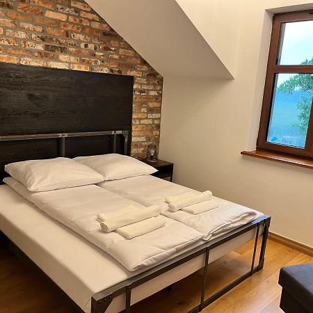Bed and Breakfast Dwor Gogolewo Nad Warta à Ksiaz Wielkopolski Extérieur photo