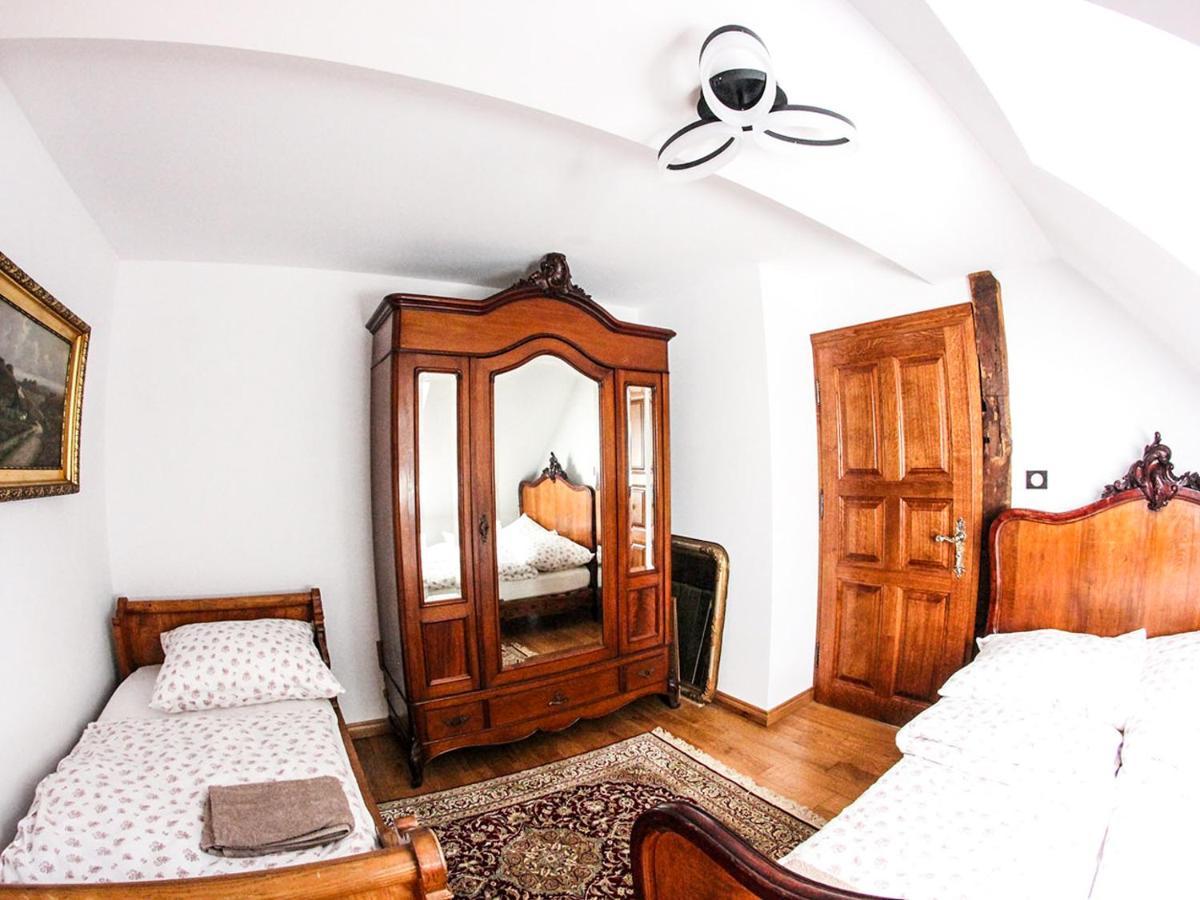 Bed and Breakfast Dwor Gogolewo Nad Warta à Ksiaz Wielkopolski Extérieur photo