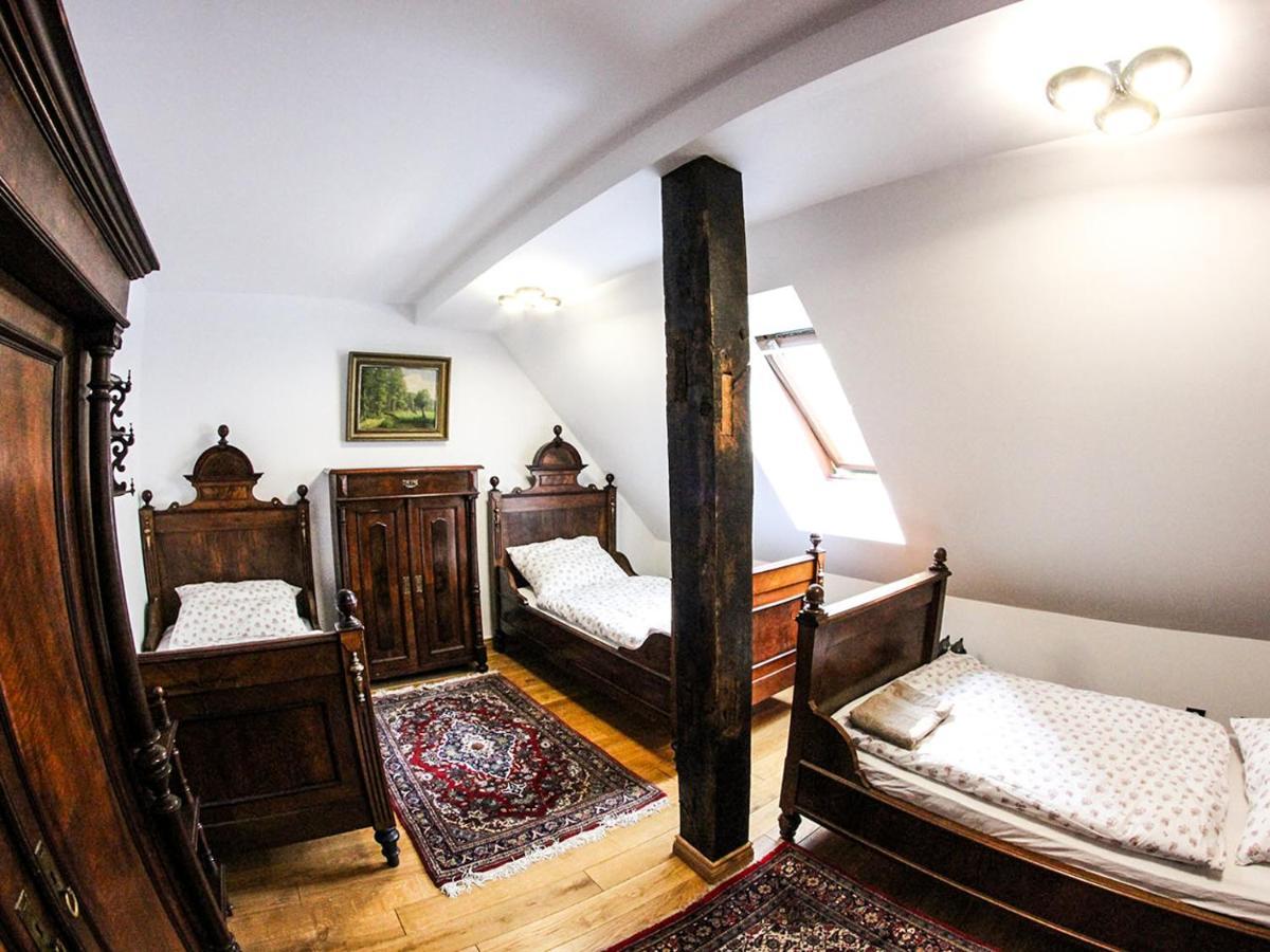 Bed and Breakfast Dwor Gogolewo Nad Warta à Ksiaz Wielkopolski Extérieur photo
