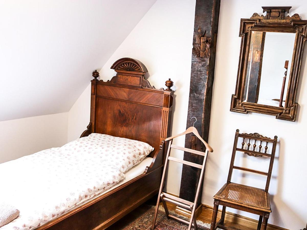 Bed and Breakfast Dwor Gogolewo Nad Warta à Ksiaz Wielkopolski Extérieur photo