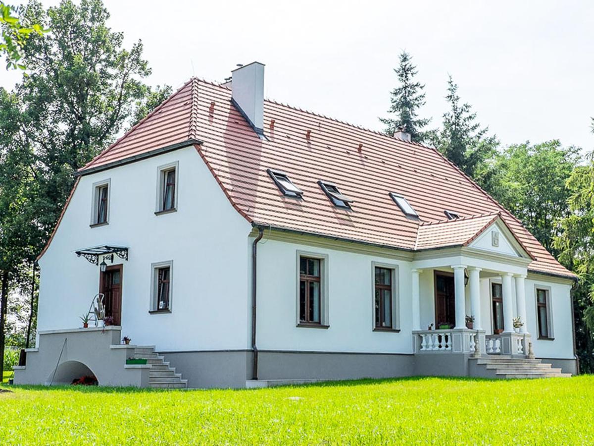 Bed and Breakfast Dwor Gogolewo Nad Warta à Ksiaz Wielkopolski Extérieur photo