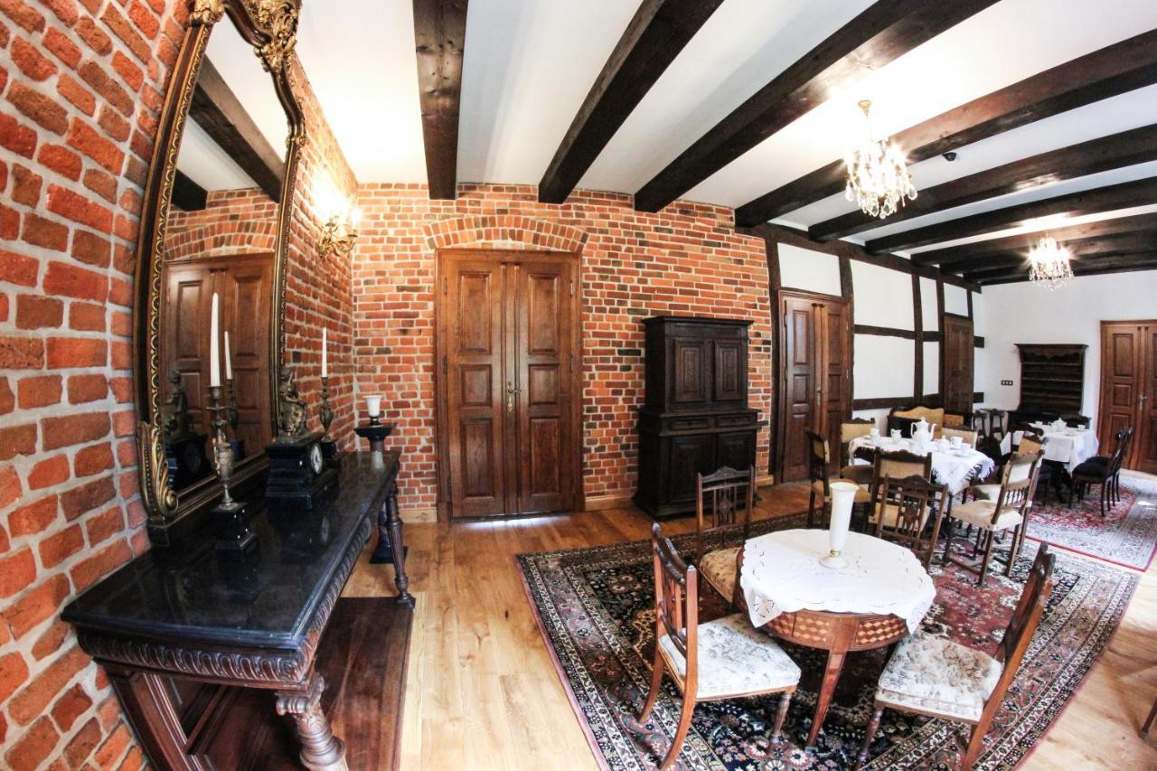 Bed and Breakfast Dwor Gogolewo Nad Warta à Ksiaz Wielkopolski Extérieur photo