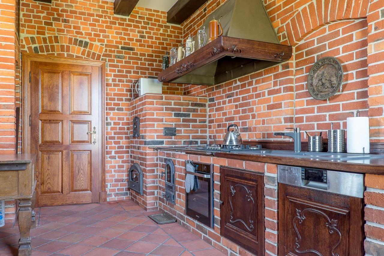 Bed and Breakfast Dwor Gogolewo Nad Warta à Ksiaz Wielkopolski Extérieur photo